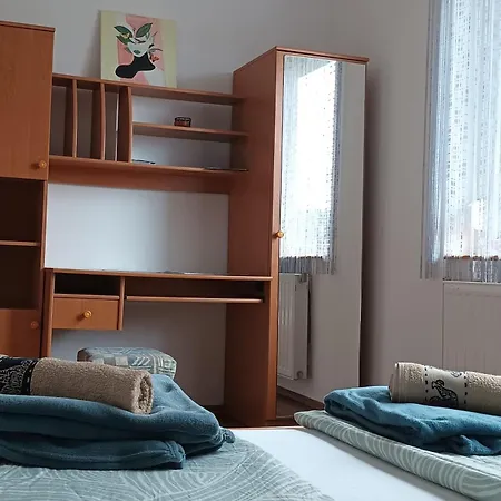 Barackos Lägenhet Tapolca