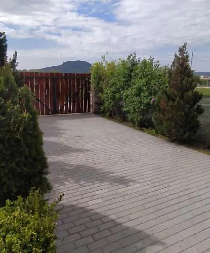 Barackos Lägenhet *