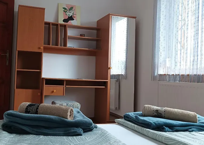 Barackos Lägenhet Tapolca